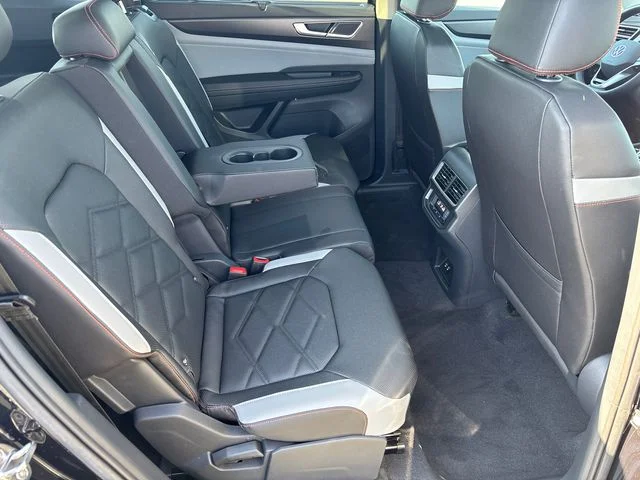 New 2026 Deep Black Pearl Volkswagen Peak Edition image 25