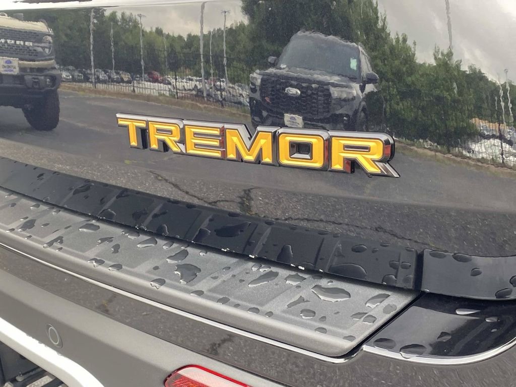 New 2026 Agate Black Metallic Ford Tremor® image 4