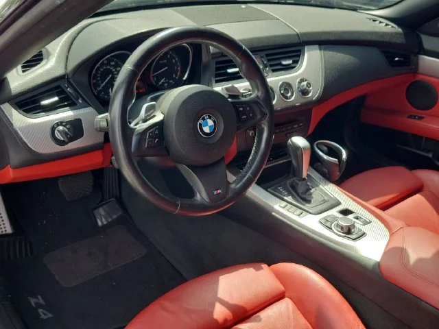 2011 BMW Z4 sDrive30i - Photo 15
