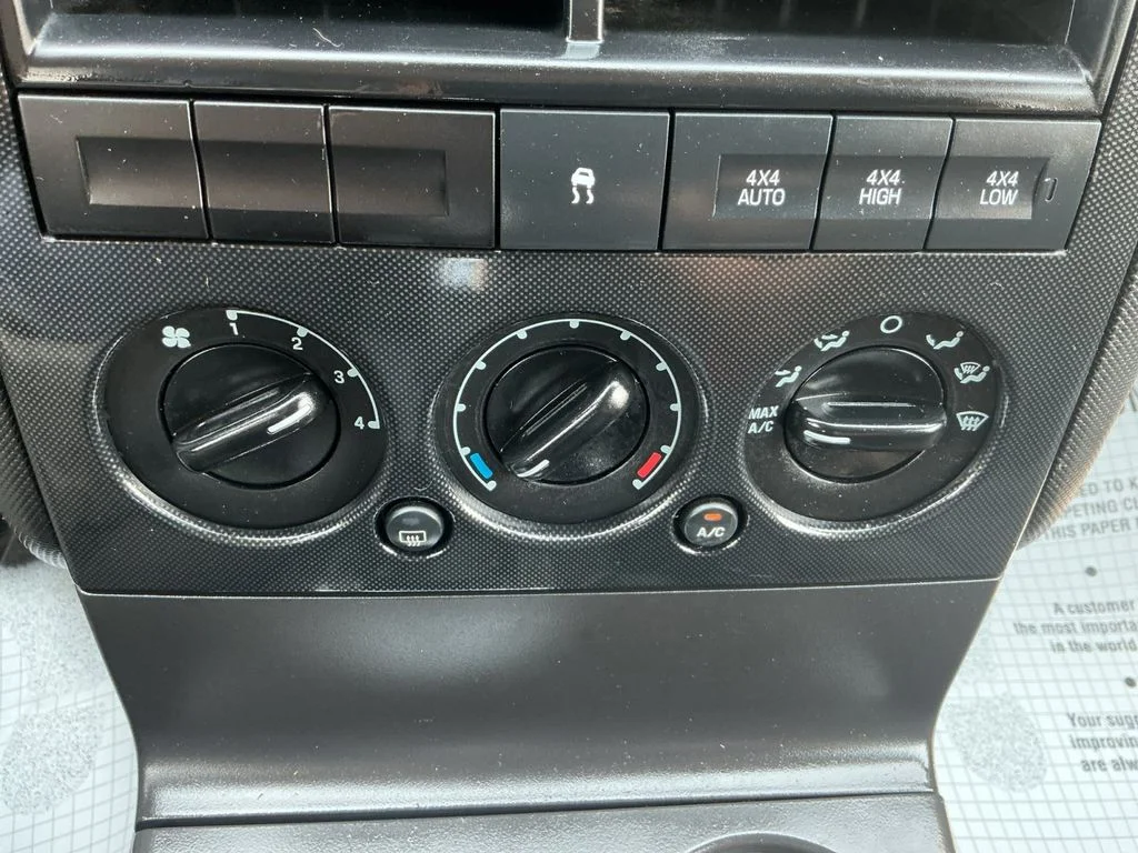 Used 2010 Red Ford XLT image 15
