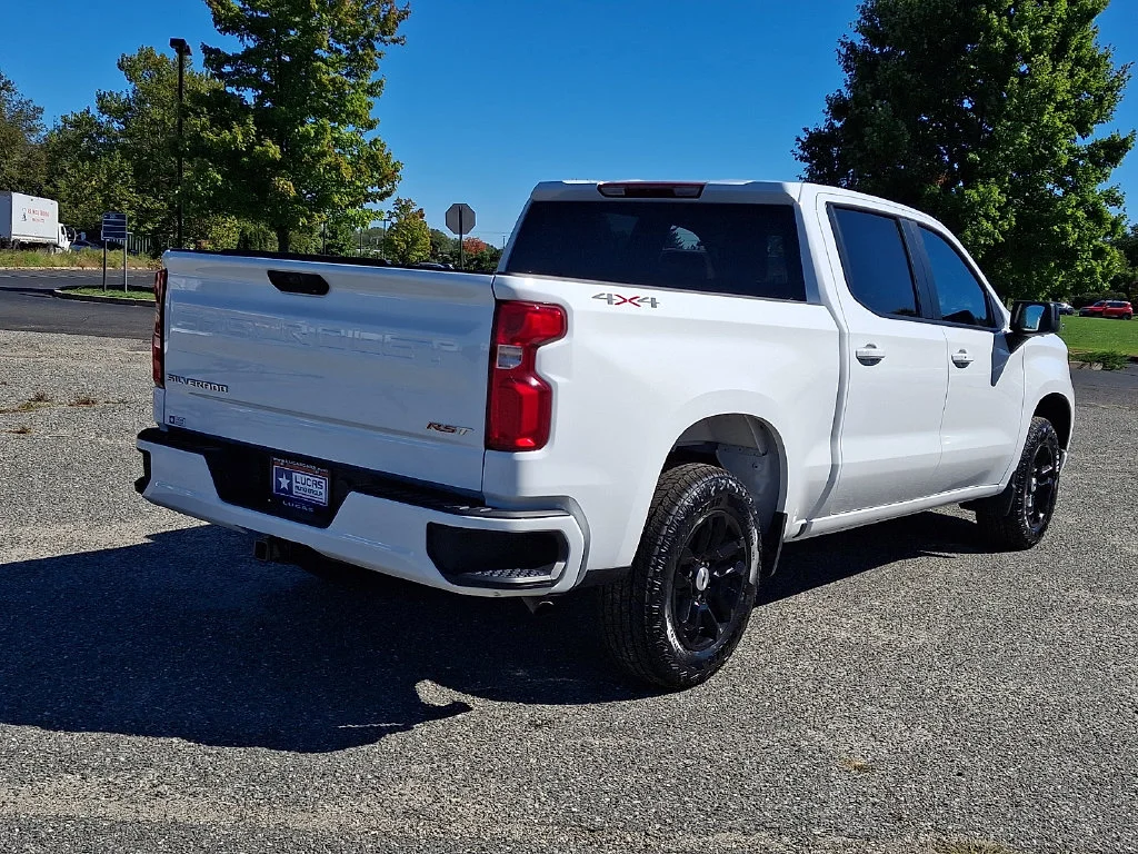 Used 2026 White Chevrolet RST image 11