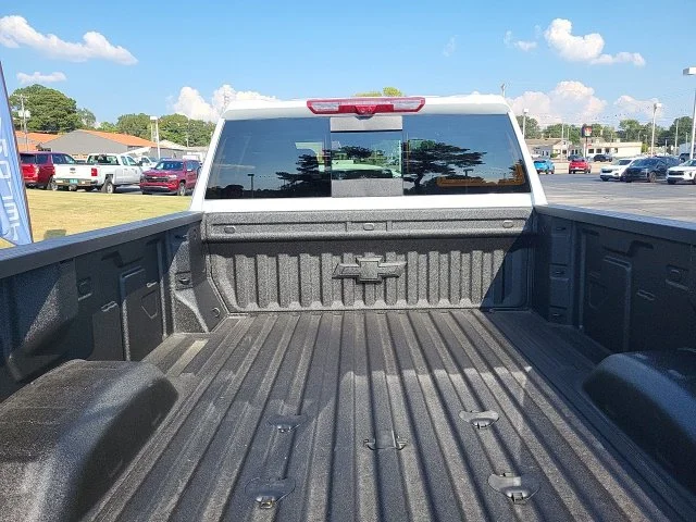 New 2026 White Chevrolet High Country image 18