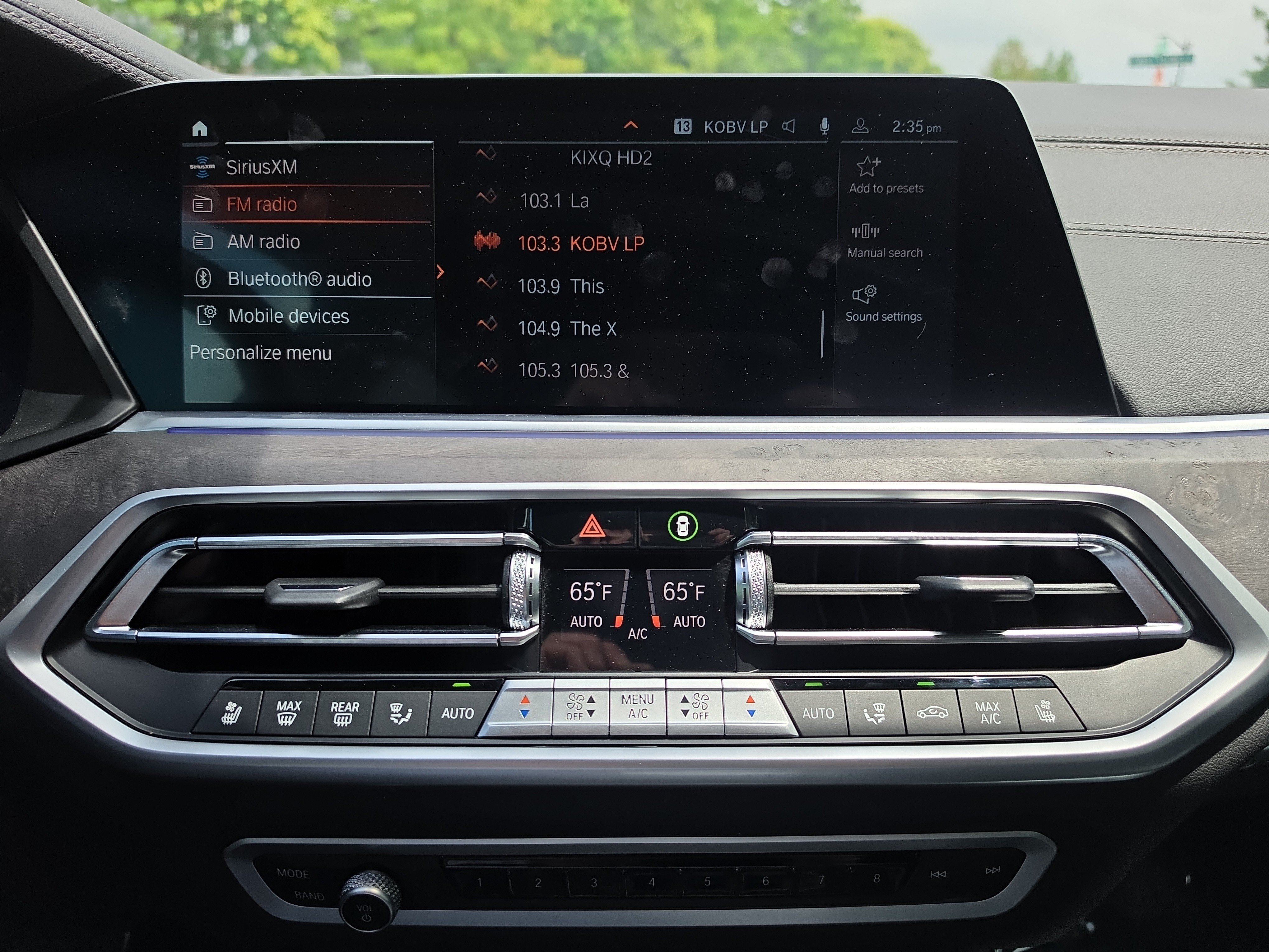 Used 2023 Carbon Black Metallic BMW xDrive40i image 39
