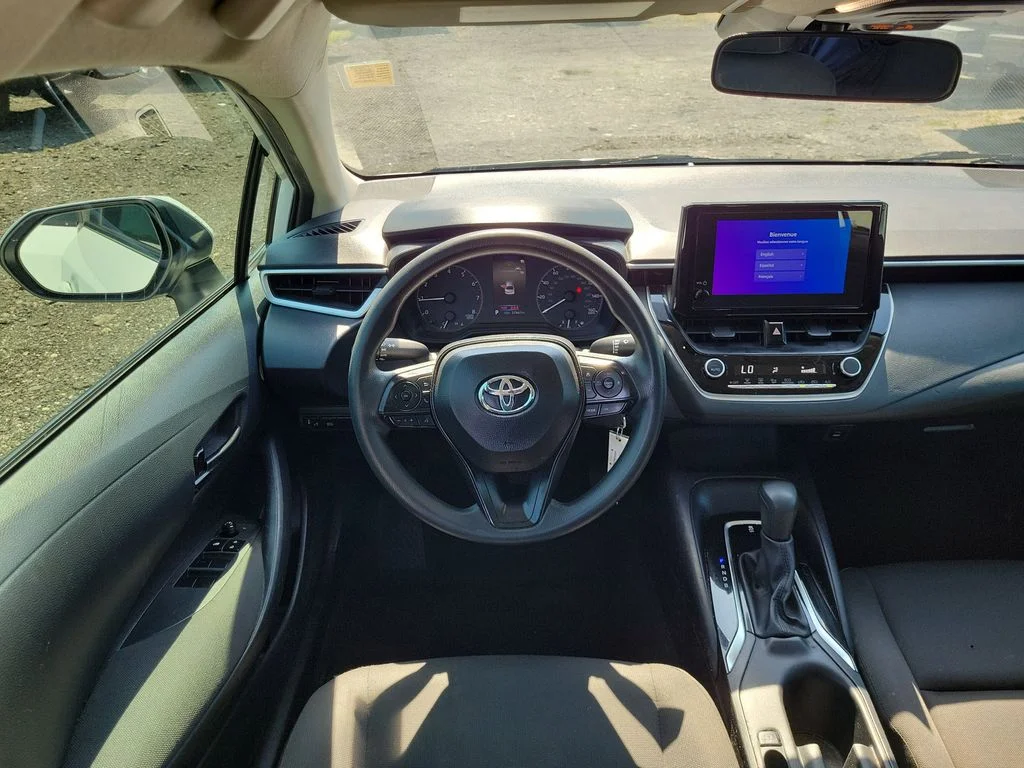 Used 2025 White Toyota LE image 11