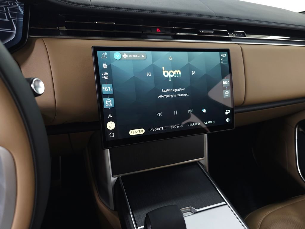 New 2026 Carpathian Grey Land Rover SE image 23