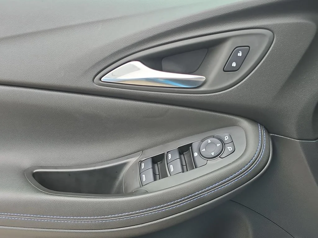 Used 2025 Blue Buick Sport Touring image 24
