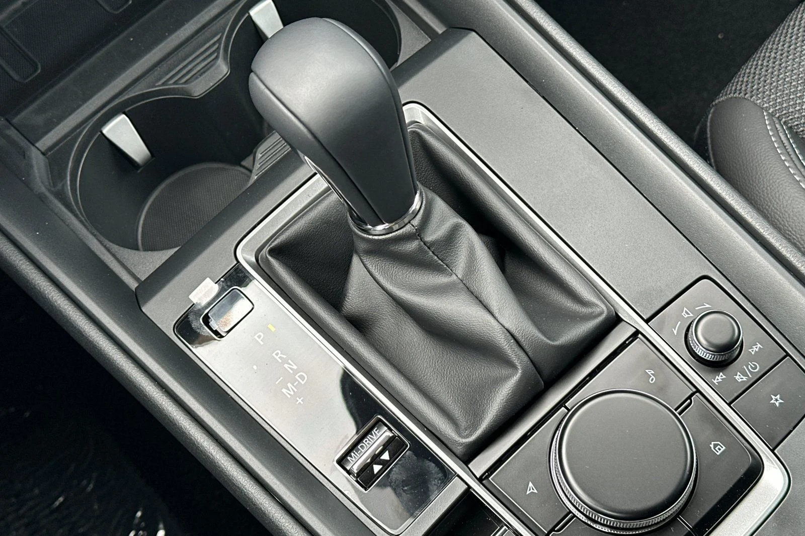 New 2026 Machine Gray Metallic Mazda 2.5 S Select AWD image 23