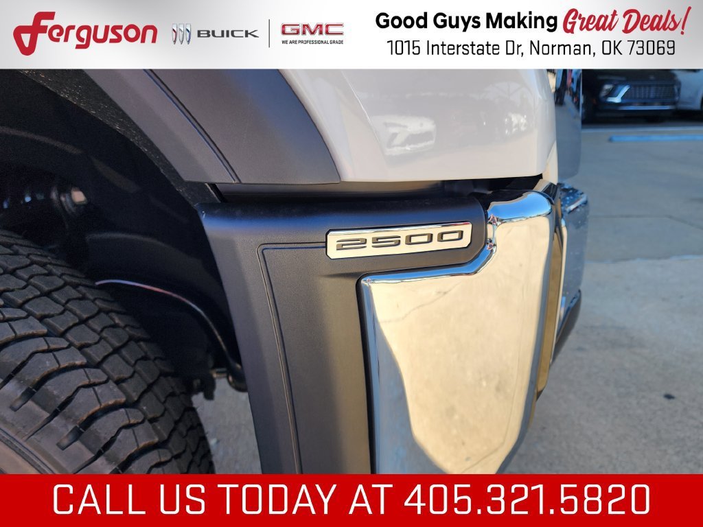 2026 GMC Sierra 2500HD SLT - Photo 12