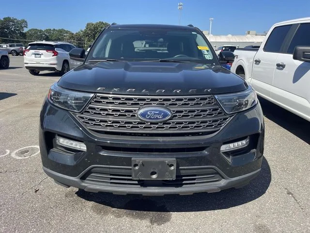 Certified Used 2023 Black Metallic Ford XLT image 2