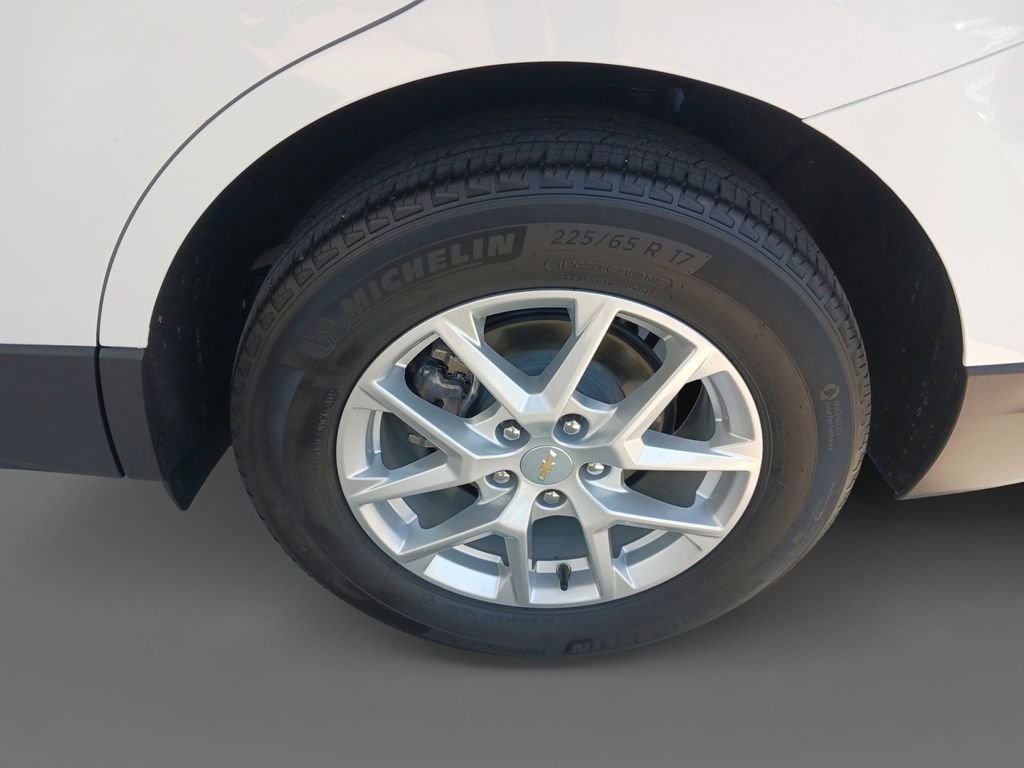 Used 2023 White Chevrolet LS image 8