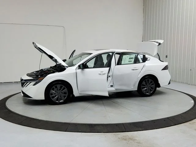 New 2026 White Nissan SL image 12