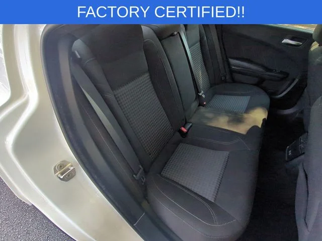Used 2023 White Dodge SXT image 34