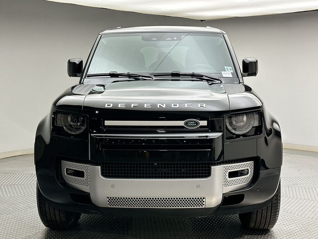 Certified Used 2025 Santorini Black Metallic Land Rover S image 16