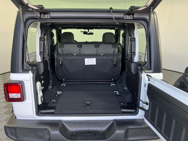 New 2026 White Jeep Sport image 30