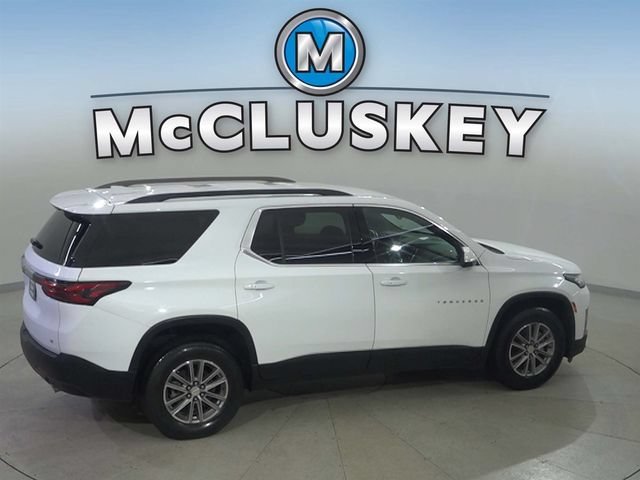 Used 2023 SUMMIT WHITE Chevrolet LT Cloth image 4