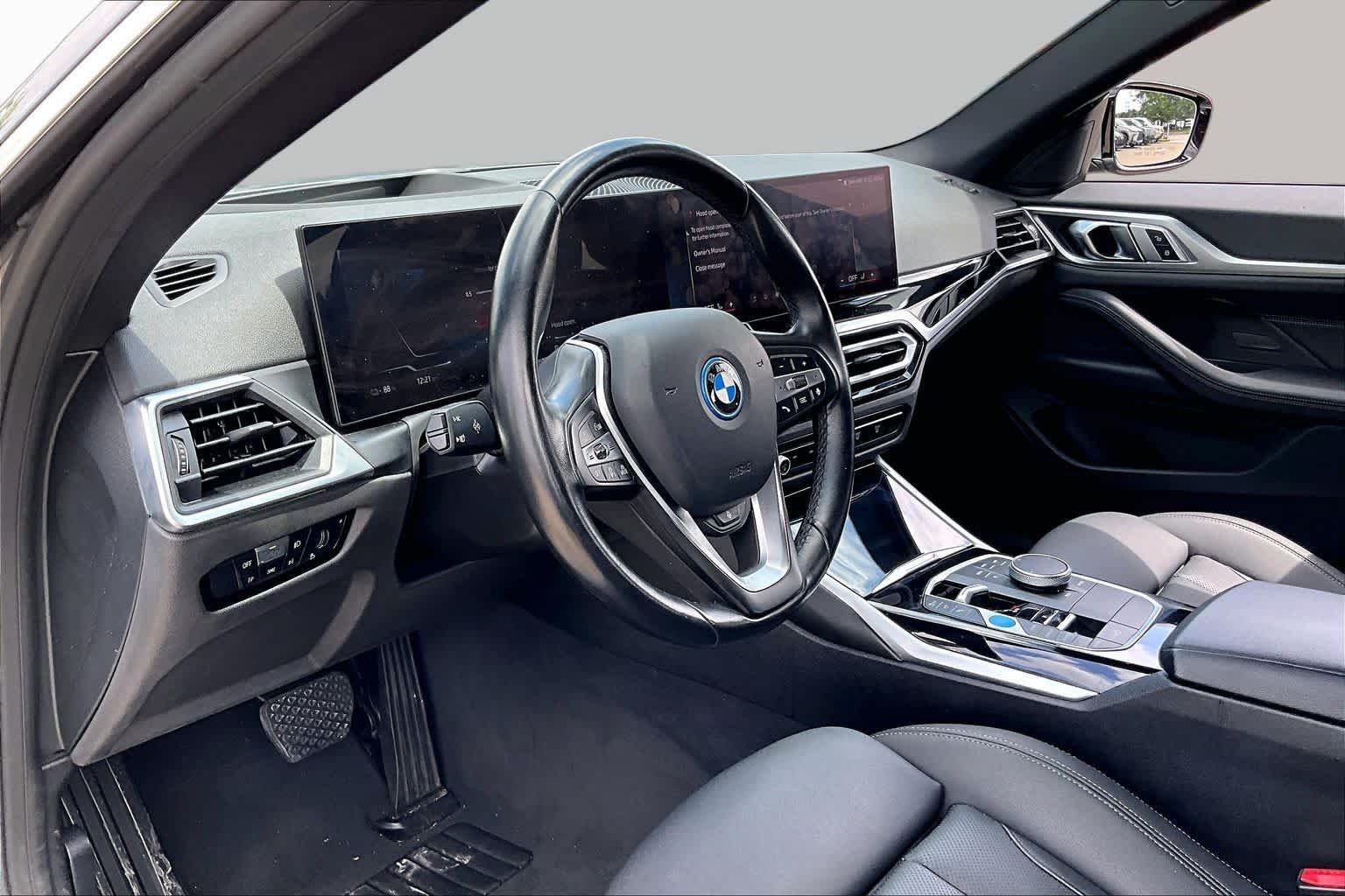 Used 2024 Skyscraper Grey Metallic BMW eDrive40 image 15