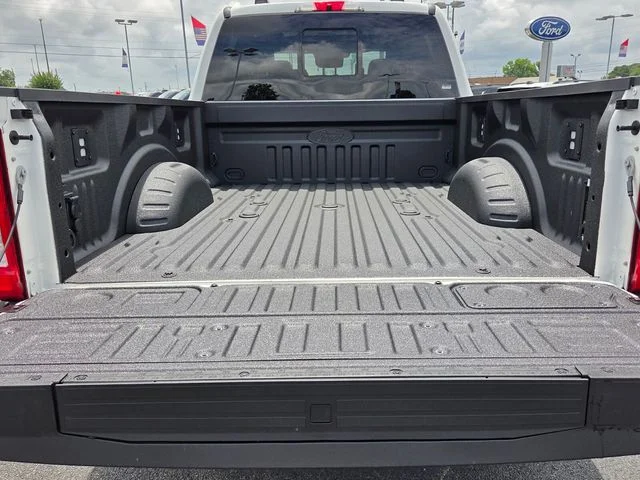 New 2026 Star White Metallic Tri-Coat Ford King Ranch image 11