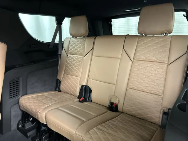 Used 2021 Red Cadillac Sport image 30