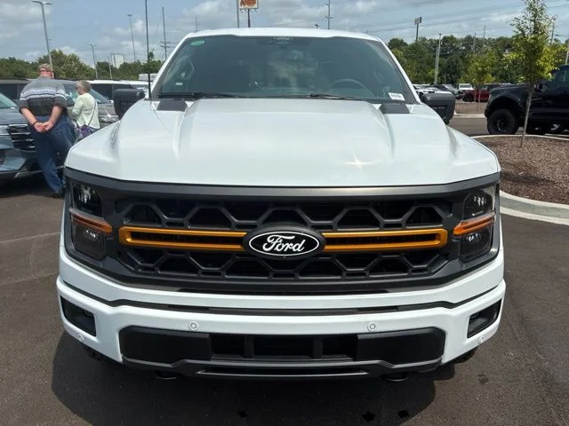 New 2026 Oxford White Ford Tremor® image 14