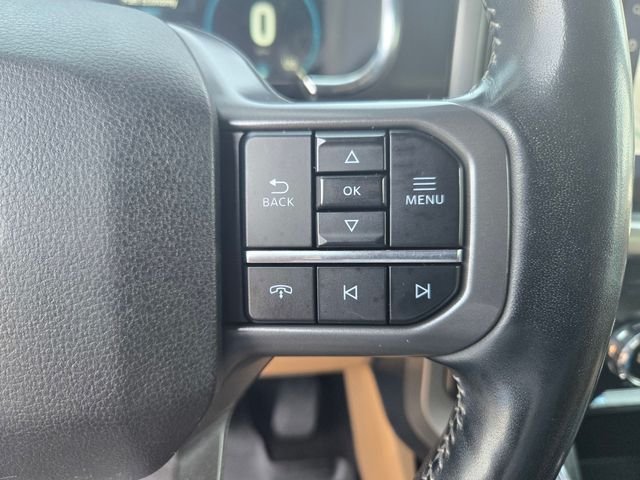 Used 2021  Ford Lariat image 19
