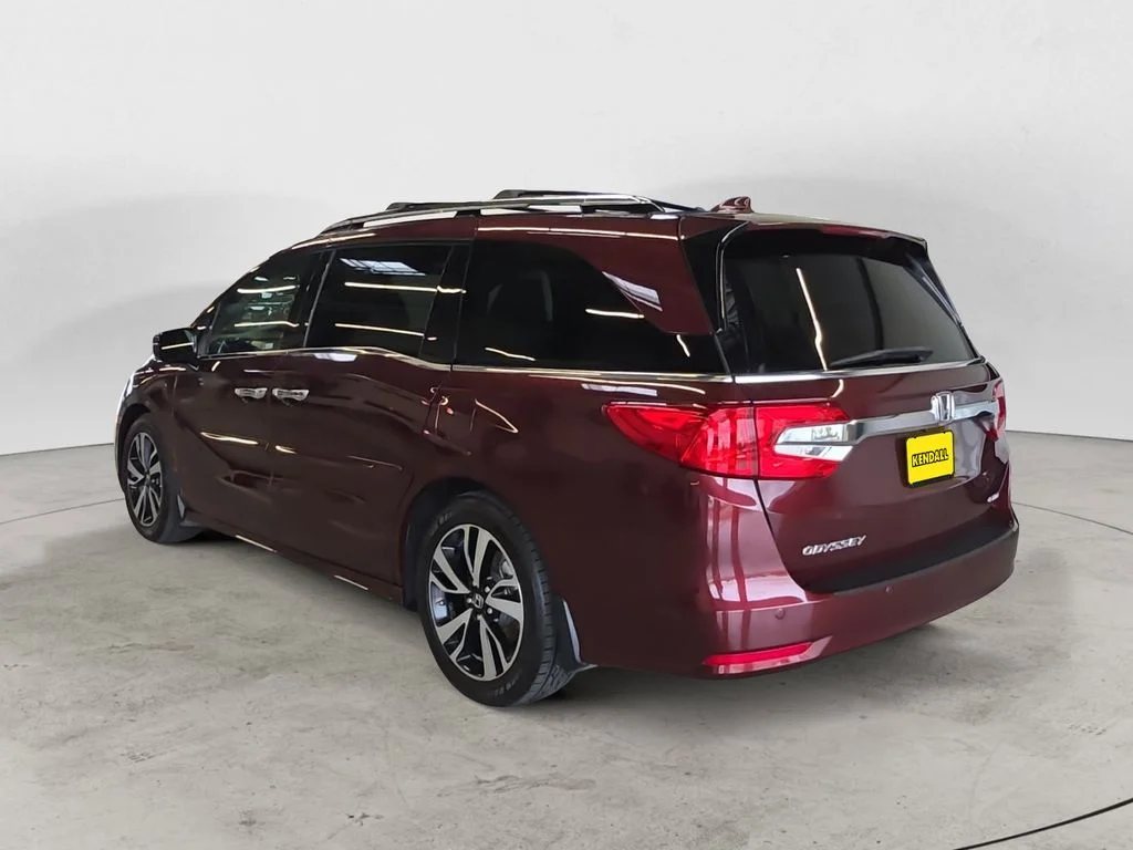 Used 2019 Red Honda Elite image 11