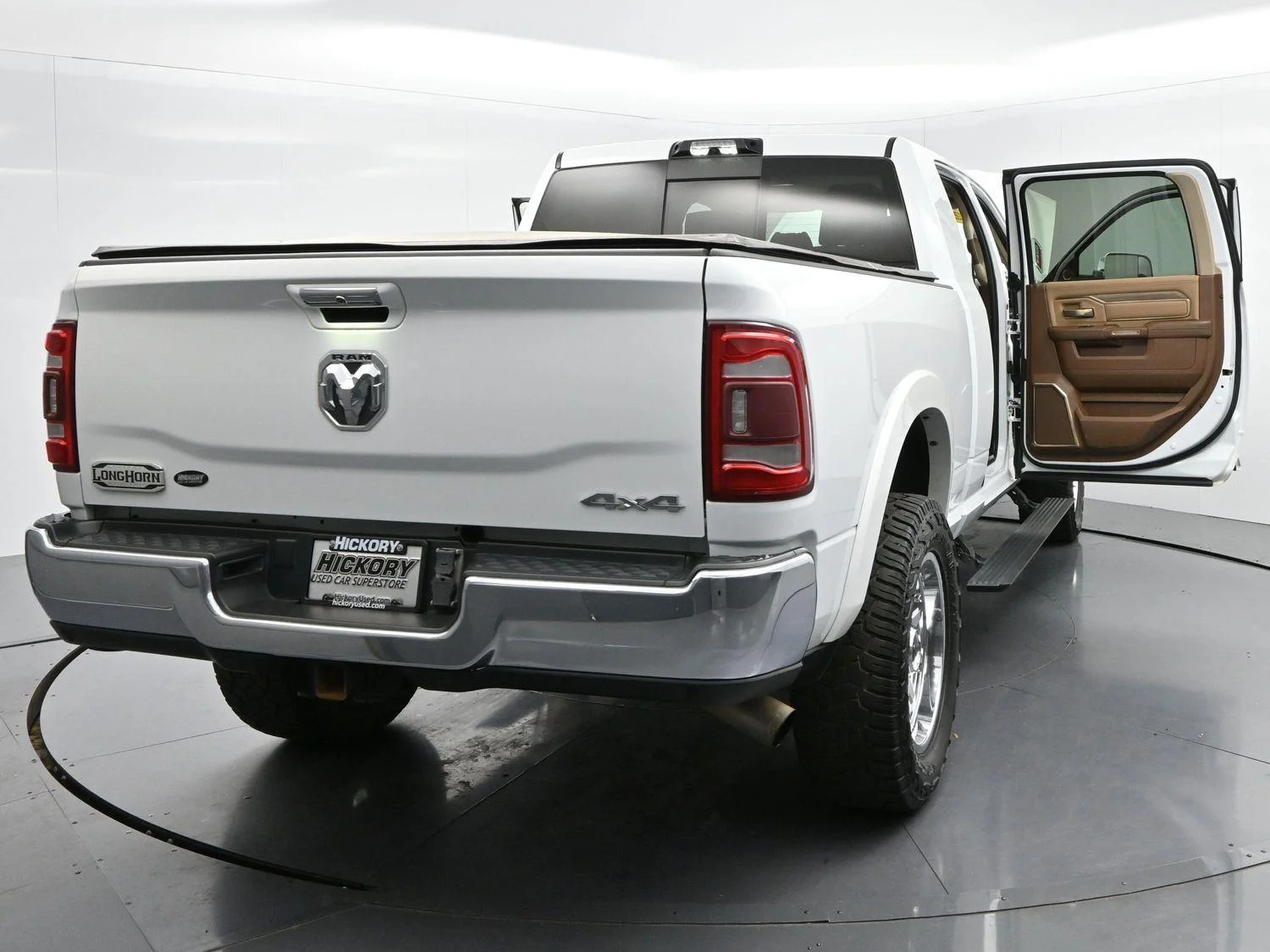 Used 2022 Bright White Clearcoat Ram Longhorn image 45