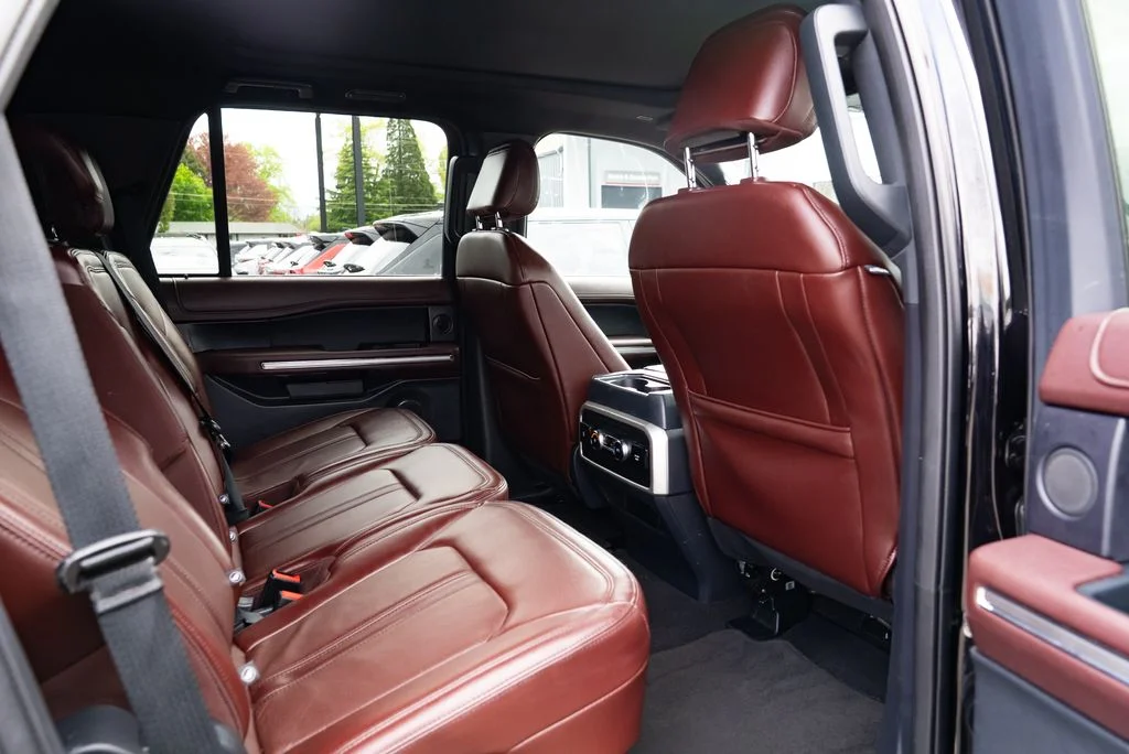 Used 2024 Black Ford Limited image 24