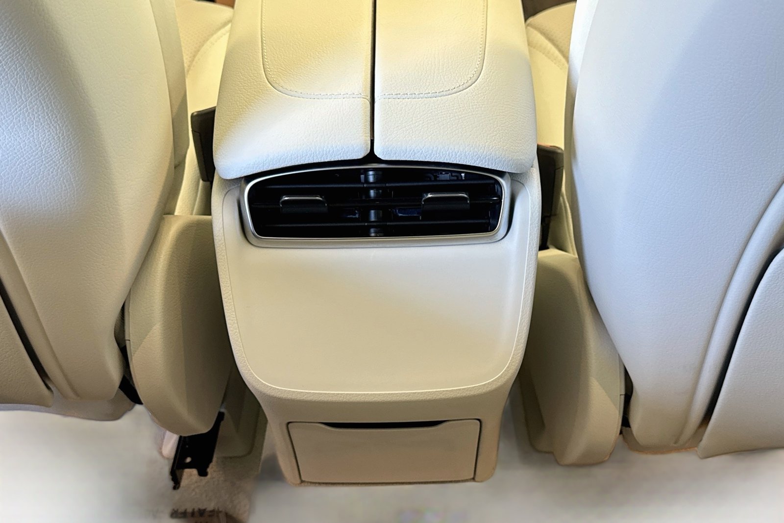 Certified Used 2023 Polar White Mercedes-Benz EQE 350 image 24