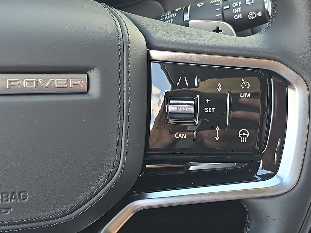 New 2026 Santorini Black Land Rover SE image 19