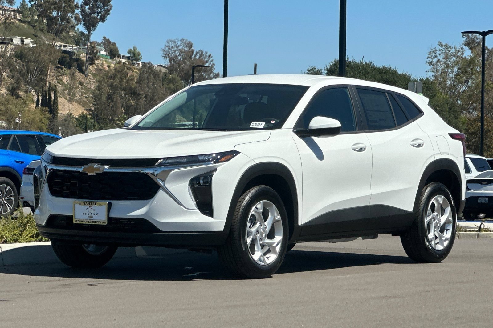 2026 Chevrolet Trax LS - Photo 8
