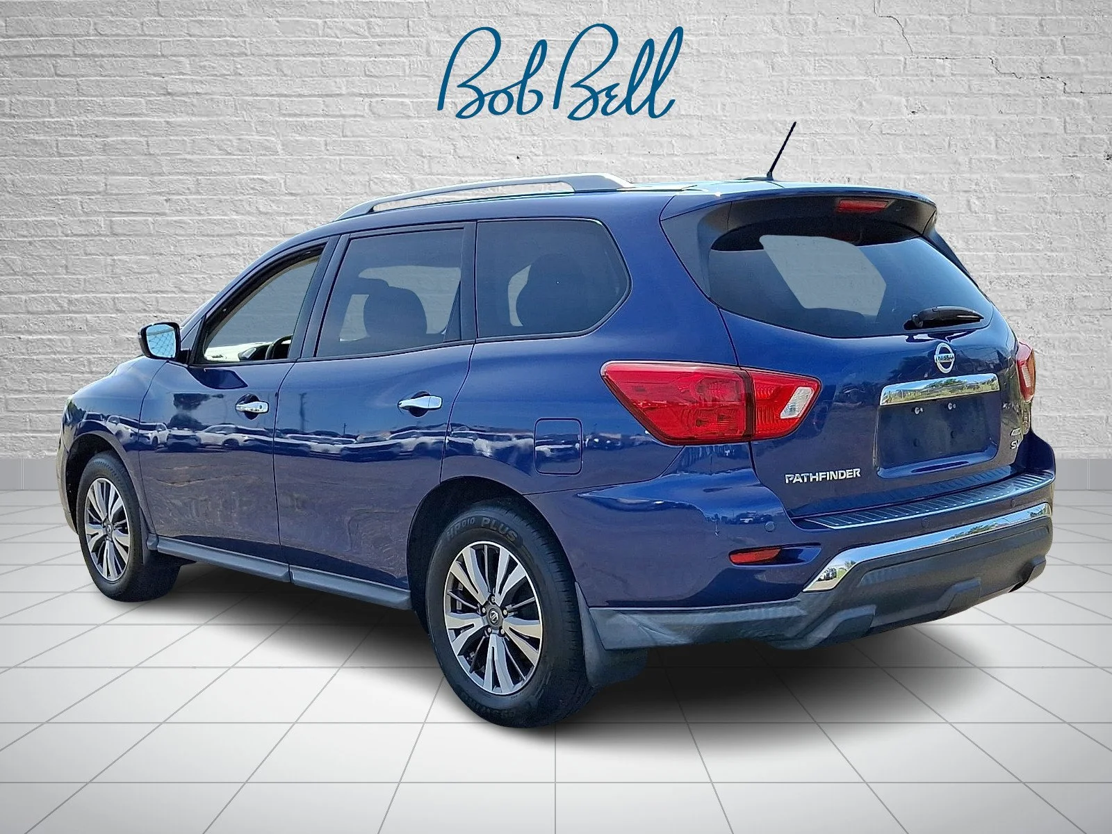 Used 2017 Blue Nissan SV image 6