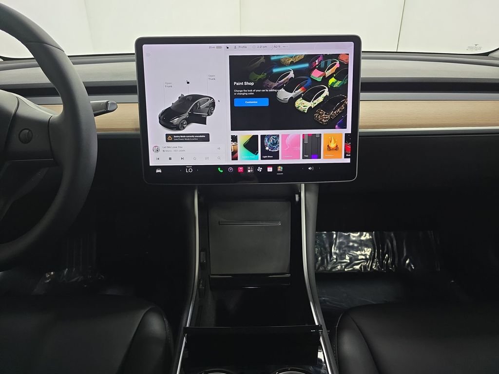 Used 2019  Tesla Standard image 16