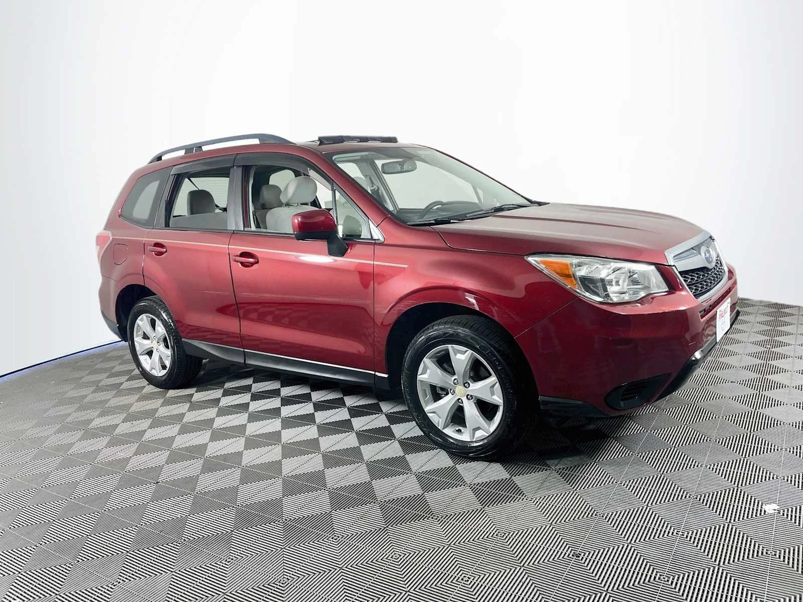 Used 2016 Venetian Red Pearl Subaru 2.5i Premium image 3