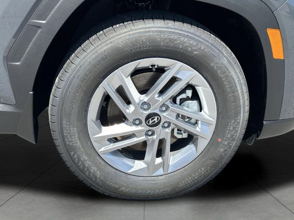 New 2026 Ecotronic Gray Hyundai SE FWD image 7