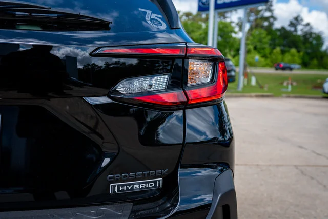 New 2026 Crystal Black Silica Subaru Limited Hybrid image 17