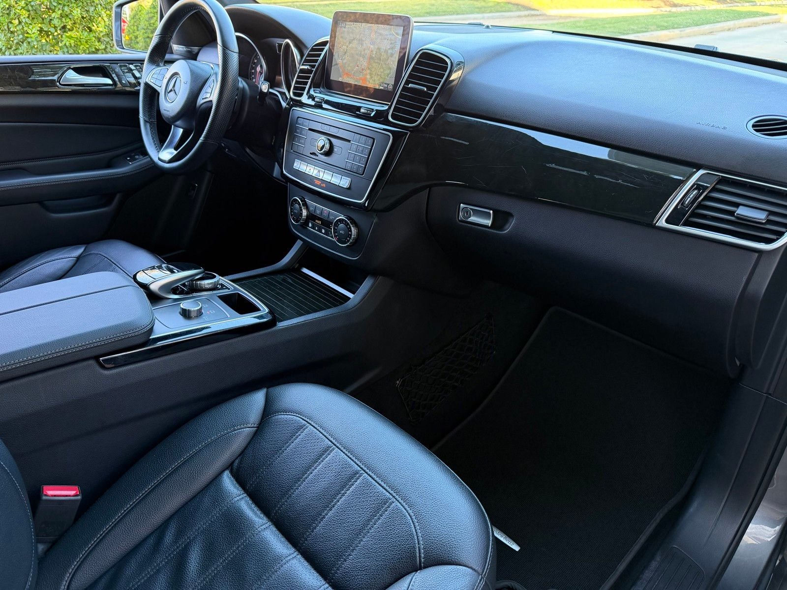 Used 2017 Gray Mercedes-Benz GLE 350 image 17