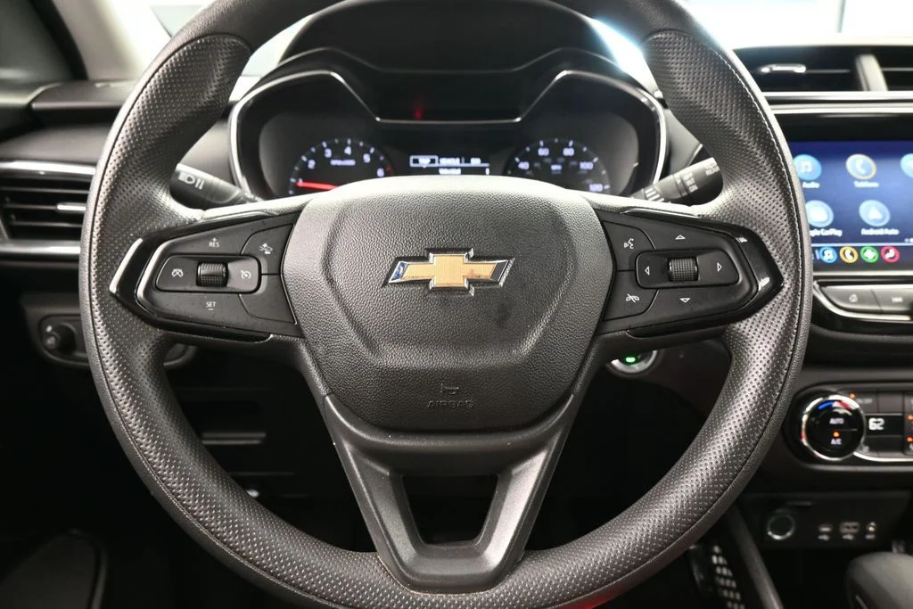 Used 2023 Crimson Metallic Chevrolet LT image 24