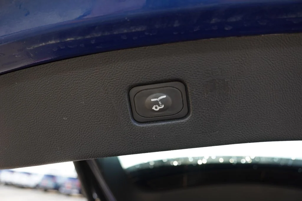 Used 2023 Atlas Blue Metallic Ford ST Line image 22