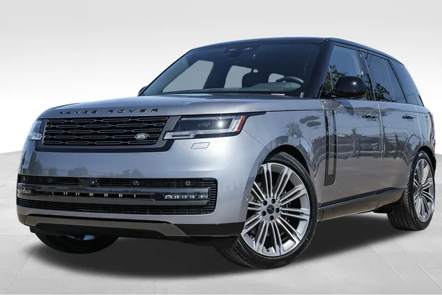 2026 Land Rover Range Rover SE