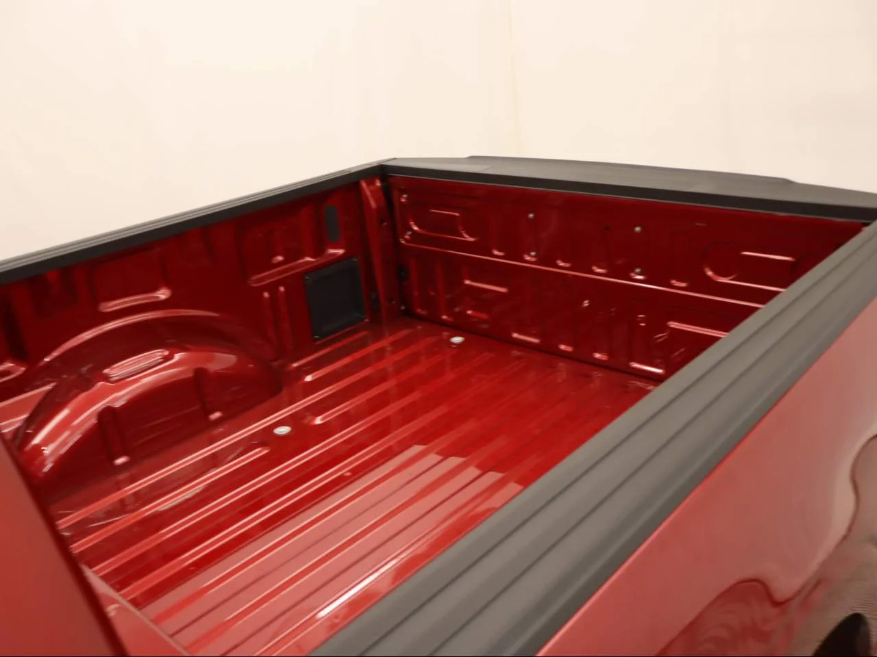 Used 2026 Ruby Red Metallic Tinted Clearcoat Ford XLT image 19