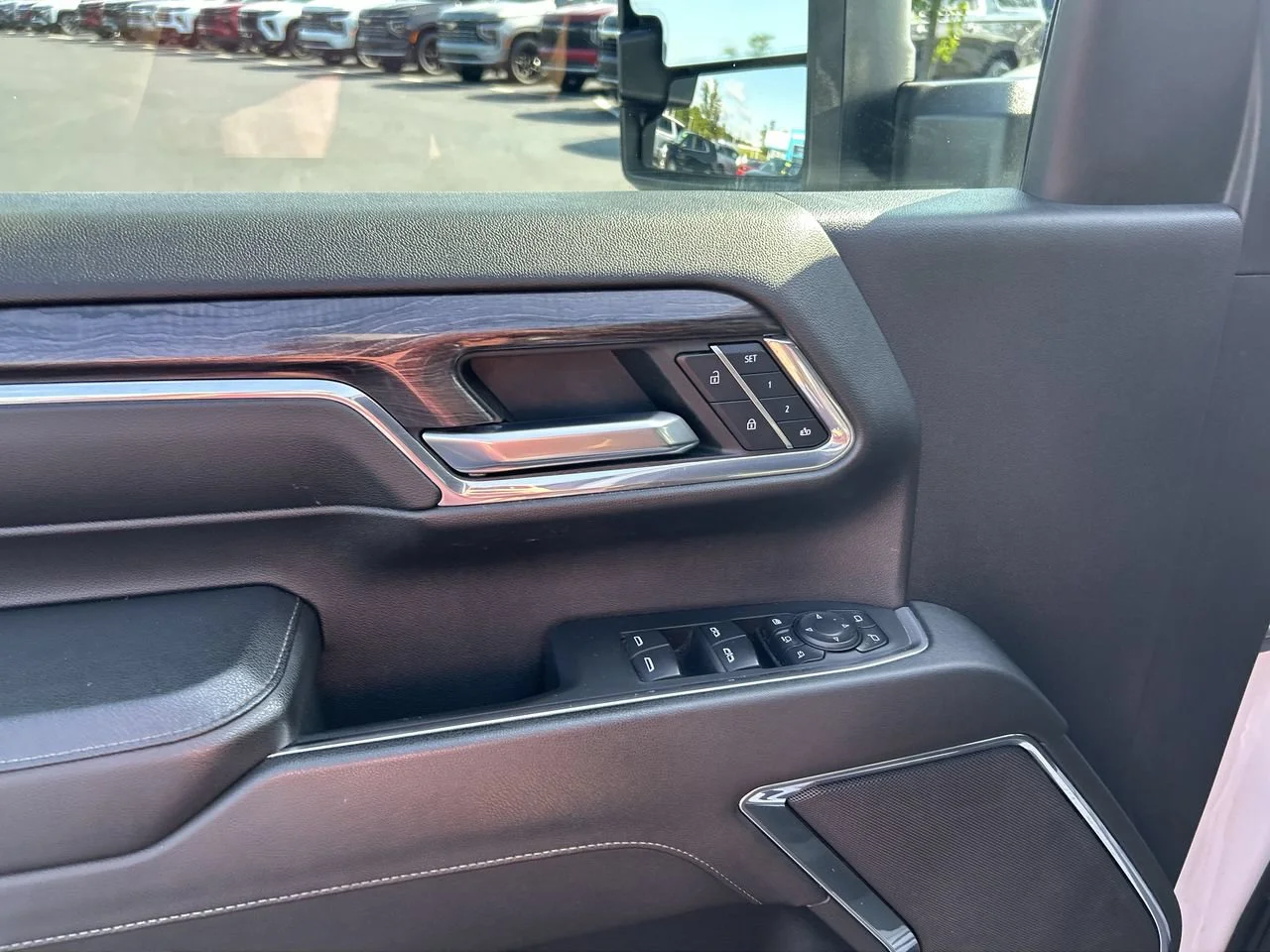 Used 2024 Summit White Chevrolet LTZ image 21