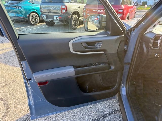 New 2026 Azure Gray Metallic Tri-Coat Ford Badlands® image 10