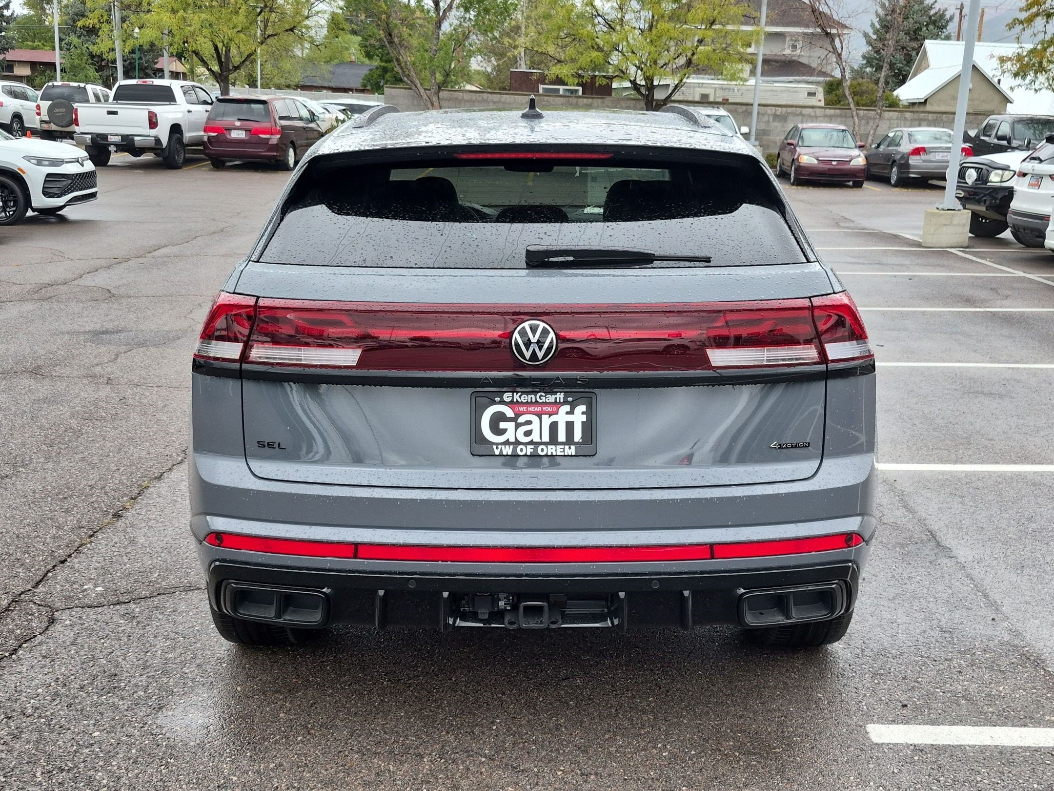 New 2026 Pure Gray Volkswagen 2.0T SEL R-Line Black image 4