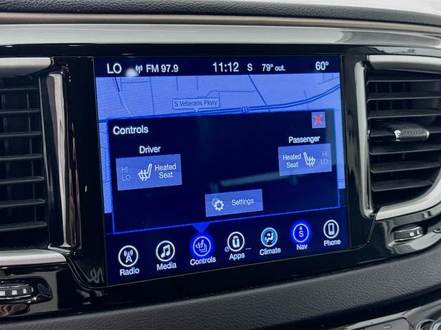 Used 2017 White Chrysler Touring L image 19