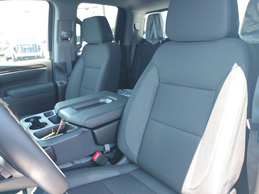 2026 GMC Sierra 1500 SLE - Photo 17