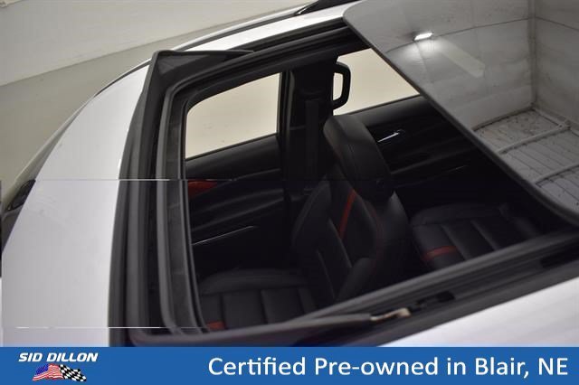 Used 2024 Summit White Chevrolet AWD RS image 7