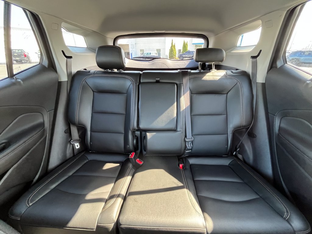 Certified Used 2019 SATIN STEEL METALLIC GMC SLT image 11
