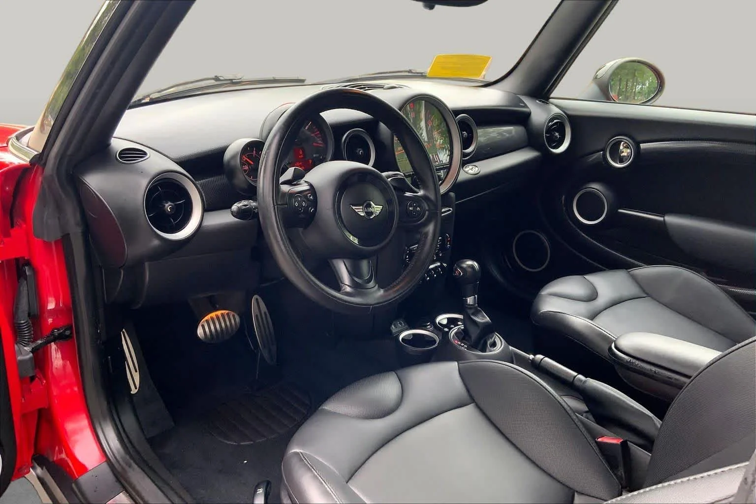 Used 2015 RED MINI S image 17