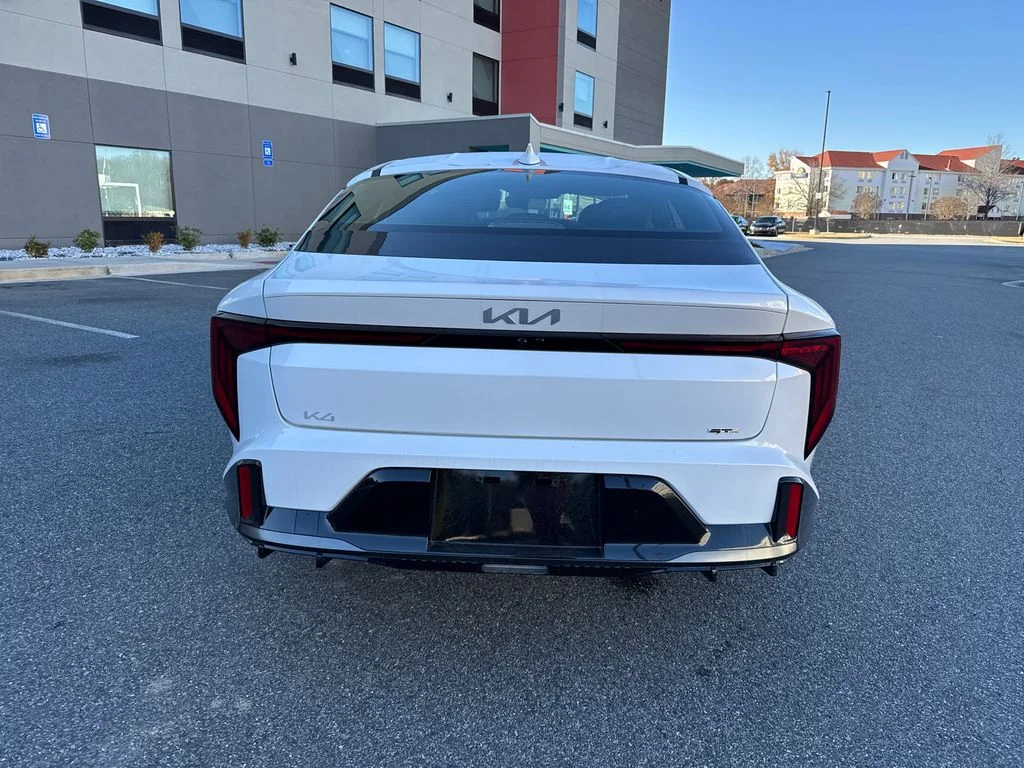 New 2025 White Kia GT-Line image 4