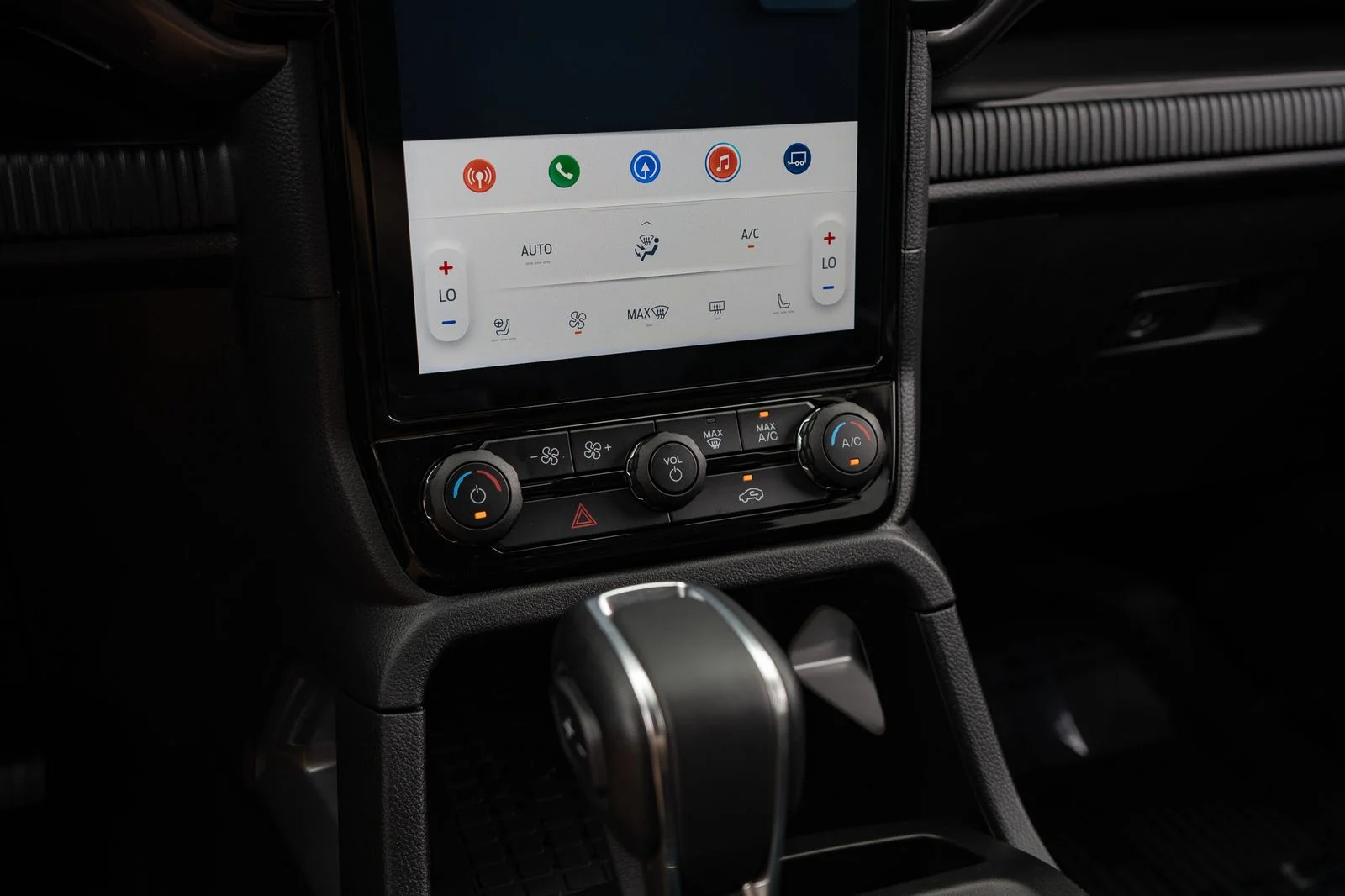 Used 2025 Shadow Black Ford Lariat image 25